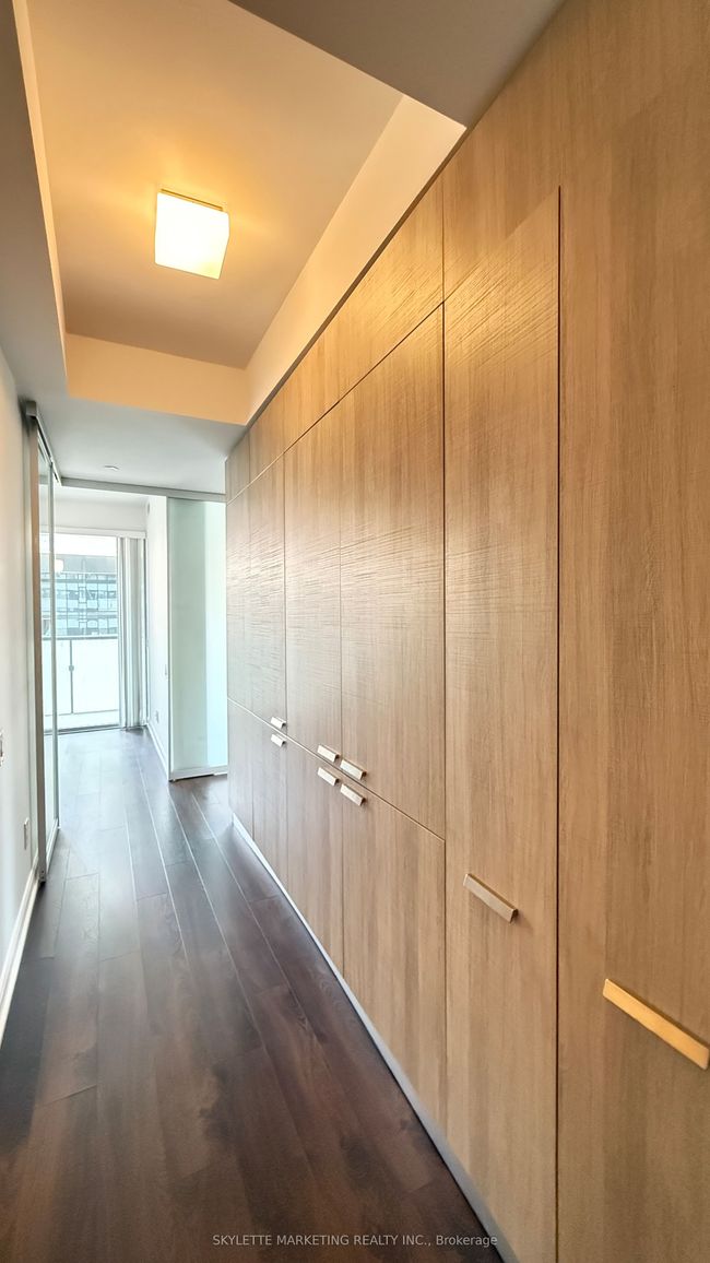 612 - 50 Charles St E, Condo with 2 bedrooms, 1 bathrooms and null parking in Toronto ON | Image 26