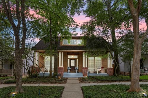 6 E Cottage Green St, The Woodlands, TX, 77382-1184 | Card Image