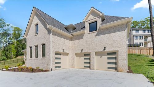 3785 Lower Roswell Rd, Marietta, GA, 30068-3941 | Card Image