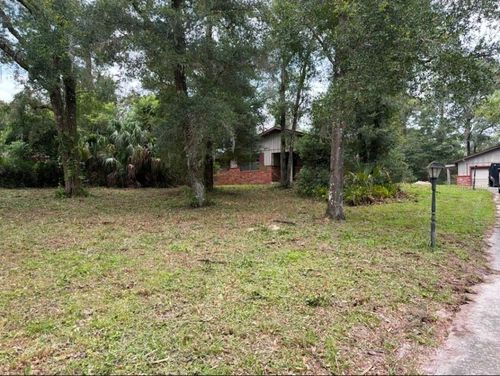 219 Westchester Dr, DELAND, FL, 32724-8362 | Card Image