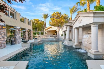 10308 Rocky Mesa Court, House other with 6 bedrooms, 3 bathrooms and null parking in Las Vegas NV | Image 3