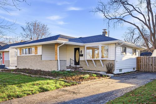 1322 S Weyant Ave, Columbus, OH, 43227-1911 | Card Image