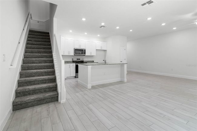 561 Coronado Cove Rd, Townhouse with 3 bedrooms, 3 bathrooms and null parking in New Smyrna Beach FL | Image 9
