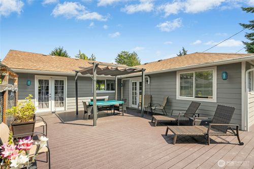 9359 31st Pl Sw, Seattle, WA, 98126-3938 | Card Image