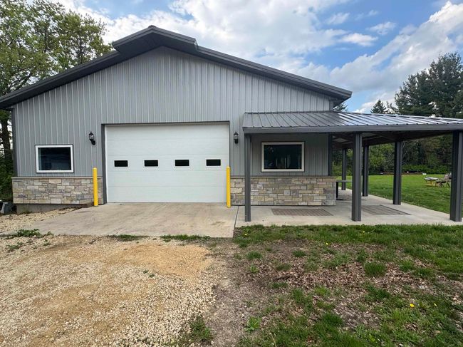 3578 State Road 39, House other with 3 bedrooms, 3 bathrooms and null parking in Mineral Point WI | Image 58