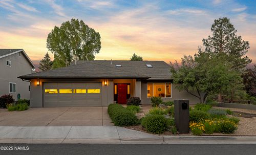 2110 N Crescent Dr, Flagstaff, AZ, 86001-1118 | Card Image