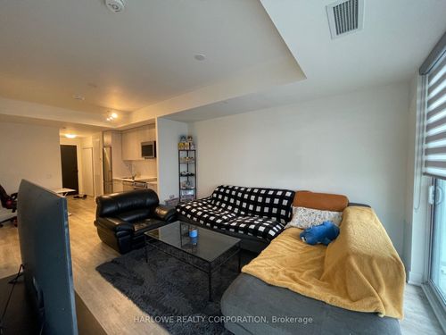 1202-185 Deerfield Rd, Newmarket, ON, L3Y0G7 | Card Image