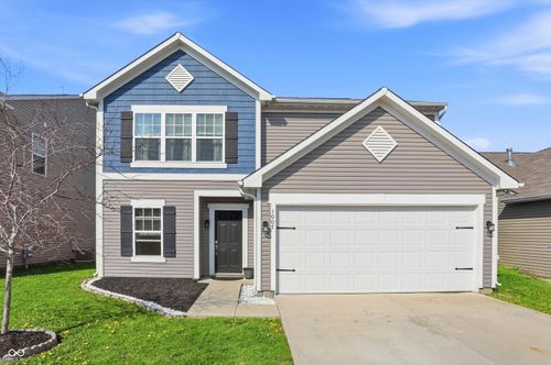 1007 Belvedere Dr, Shelbyville, IN, 46176-2485 | Card Image