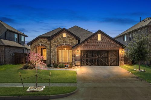 2761 Lisa Maria St, Burleson, TX, 76028-7149 | Card Image