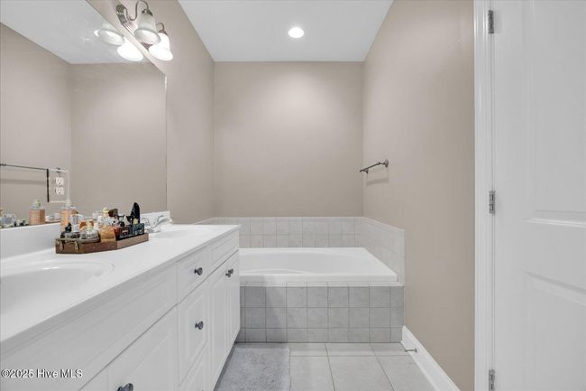 916 Sloop Point Loop Rd, House other with 4 bedrooms, 3 bathrooms and 2 parking in Hampstead NC | Image 42