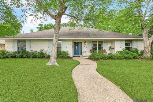 1343 Crescent Dr, Baton Rouge, LA, 70806-8612 | Card Image
