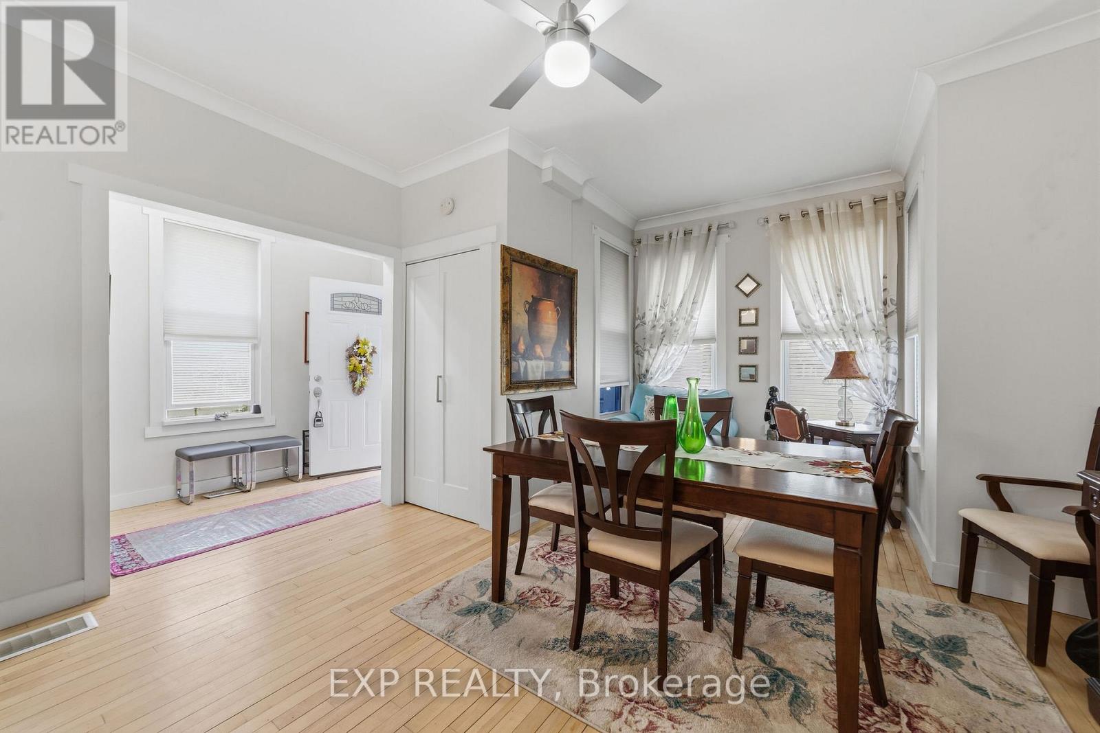 Residential in Woodstock (Woodstock - North) 5