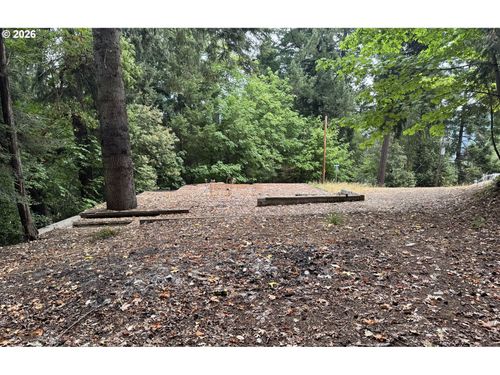 487 Montgomery Ave, Glendale, OR, 97442-9691 | Card Image