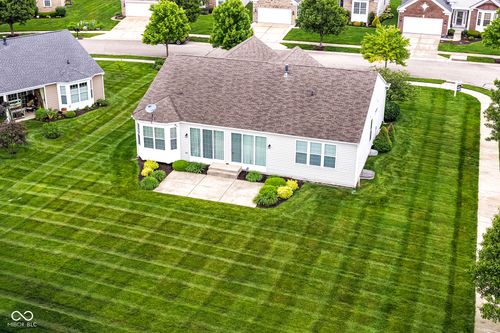 13016 Shiraz Ln, Fishers, IN, 46037-7306 | Card Image