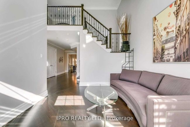 2393 8 Th Line, House other with 4 bedrooms, 4 bathrooms and 2 parking in Oakville ON | Image 4