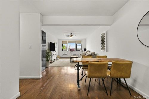 apt-5b-6 Birchwood Ct, Mineola, NY, 11501-4520 | Card Image