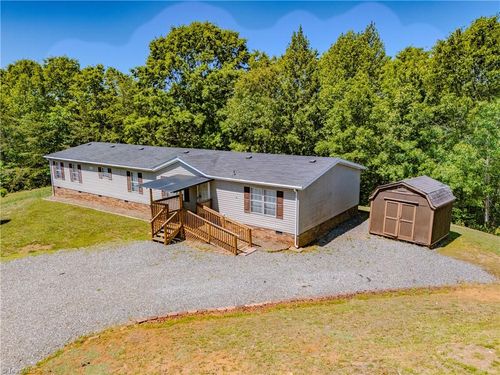 151 Fox Trot Ln, Pilot Mountain, NC, 27041-9103 | Card Image