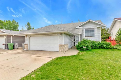 5913 41 Street, Lloydminster, AB, T9V2S2 | Card Image