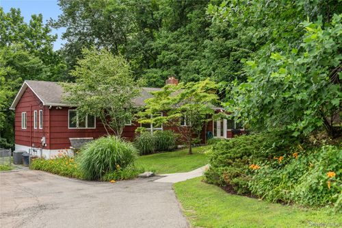 7 Ogden Rd, Ossining, NY, 10562-7820 | Card Image
