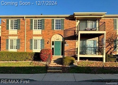 12042 Ina Drive, Sterling Heights, MI, 48312 | Card Image