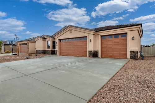 3850 E Mcvicar Ave, Kingman, AZ, 86409-2486 | Card Image