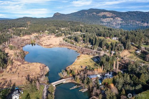 4282 Deer Harbor Rd, Eastsound, WA, 98245-5401 | Card Image