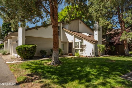 4003 Bluegrass Ct, Reno, NV, 89509-5415 | Card Image