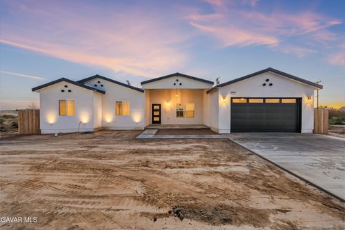 21860 Bancroft Dr, California City, CA, 93505-1459 | Card Image