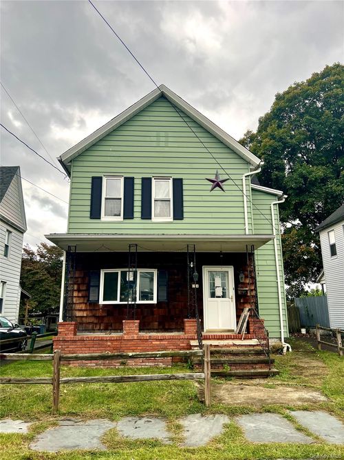 24 Washington Ave, Port Jervis, NY, 12771-1007 | Card Image