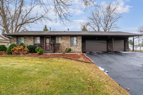 7511 Hillside Trail S, Cottage Grove, MN, 55016 | Card Image