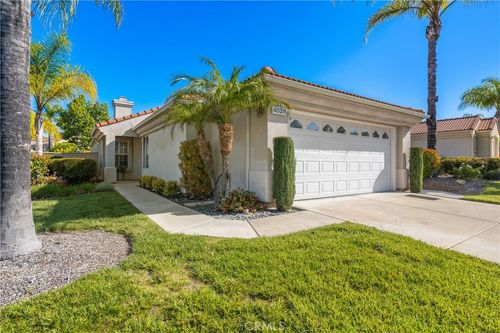 40311 Via Ambiente, Murrieta, CA, 92562-5520 | Card Image