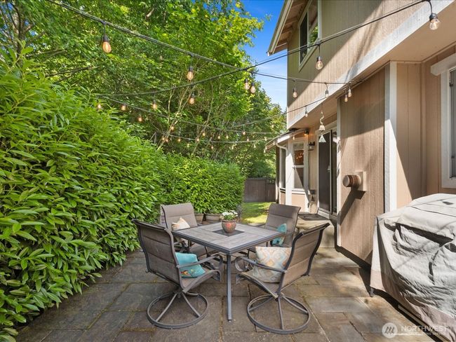 Super private back yard wtih paver patio | Image 28