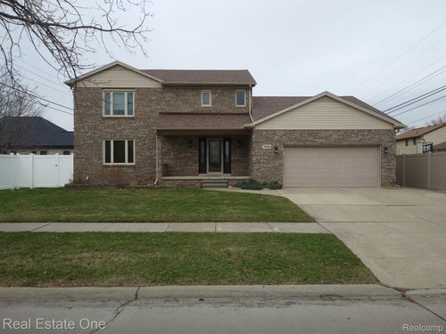 1924 Amboy St, Dearborn Heights, MI, 48127-4911 | Card Image