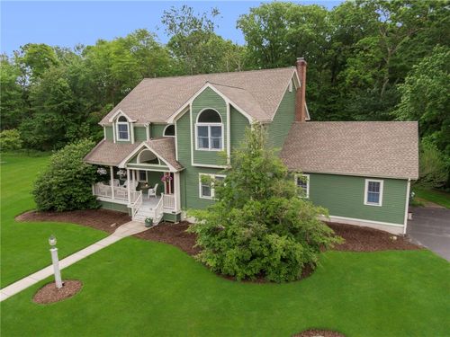 35 Great Rd, Barrington, RI, 02806-1579 | Card Image
