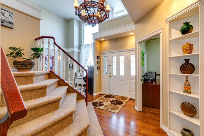 131 Patterson Drive Sw, House other with 5 bedrooms, 4 bathrooms and 4 parking in Calgary AB | Image 30