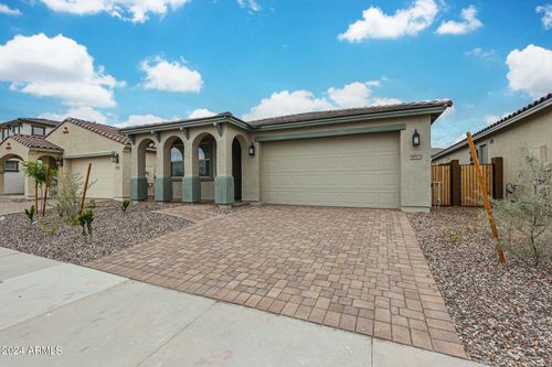 9005 W Georgia Ave, Glendale, AZ, 85305-3430 | Card Image