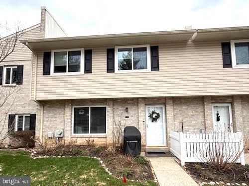 111 Village Walk, EXTON, PA, 19341-1236 | Card Image