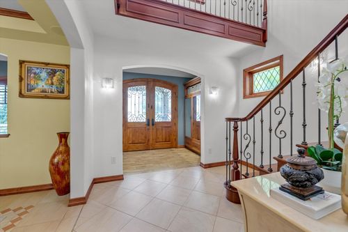 149 11th Ave, Whitestone, NY, 11357-1721 | Card Image
