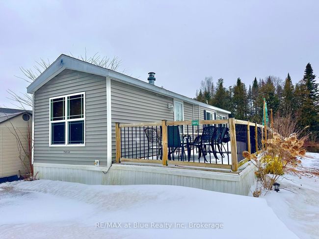 T-112 - 7489 Sideroad 5 N/A E, House other with 2 bedrooms, 1 bathrooms and 2 parking in Wellington North ON | Image 4