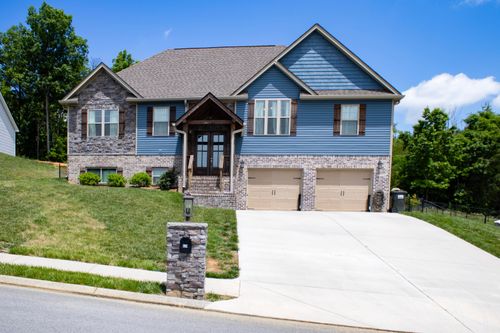 620 Ginger Lake Dr, Rock Spring, GA, 30739-2740 | Card Image
