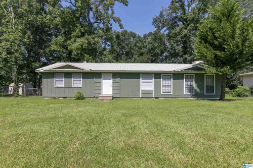 2528 Oak Leaf Ln, ADAMSVILLE, AL, 35005-1526 | Card Image