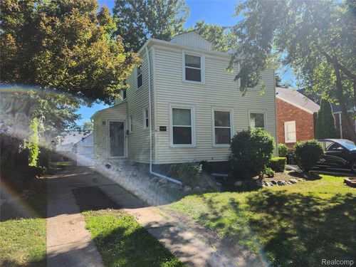 1419 Roslyn Rd, Grosse Pointe Woods, MI, 48236-1018 | Card Image