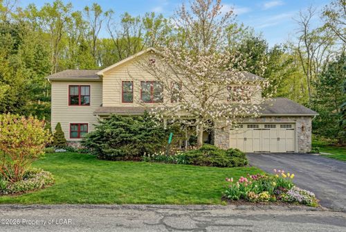 265 Longview Dr, Lake Harmony, PA, 18624 | Card Image