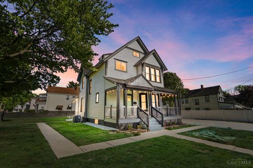 8378 Woodbine Ave, Cincinnati, OH, 45216-1347 | Card Image