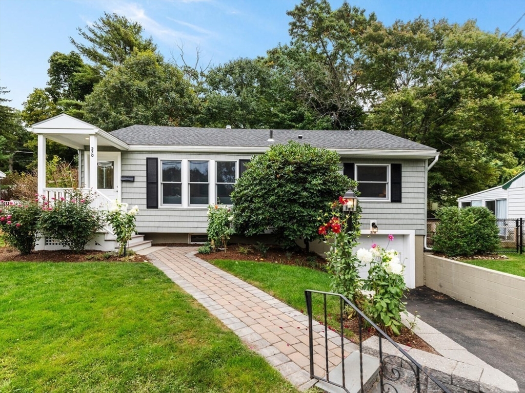 Lexington St, Woburn, MA 01801