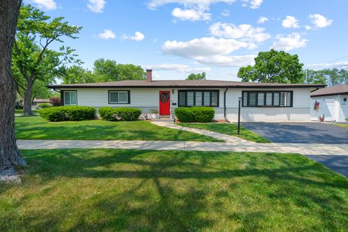 500 E Holly Ave, Mount Prospect, IL, 60056-2140 | Card Image