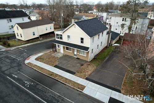 285 Zion St, Hartford, CT, 06106-3032 | Card Image