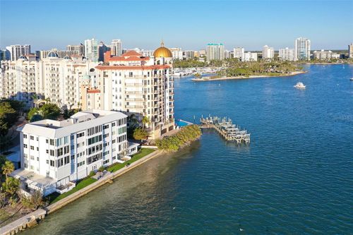 31-400 Golden Gate Pt, SARASOTA, FL, 34236-6660 | Card Image