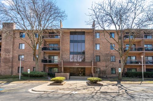 apt-405-714 Walnut Dr, Darien, IL, 60561-4714 | Card Image