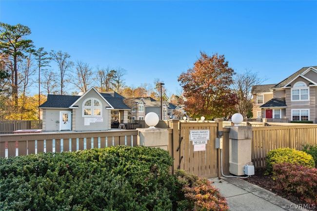 803 Queens Way, Condo with 2 bedrooms, 2 bathrooms and null parking in Williamsburg VA | Image 34